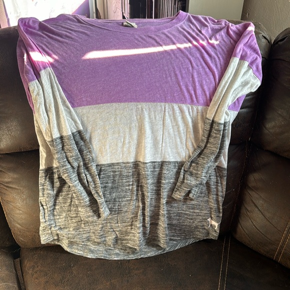 Vs pink long sleeve T-shirt - Picture 1 of 6